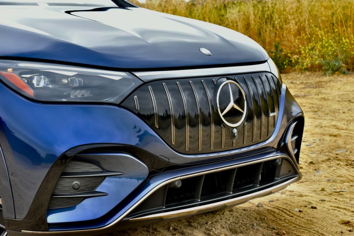 Front-end close up of the 2024 Mercedes-AMG EQE SUV.