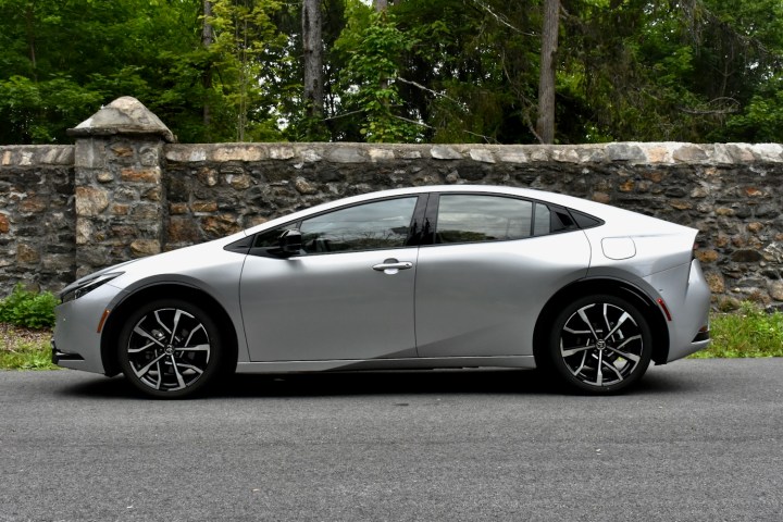 Profile view of the 2023 Toyota Prius Prime.