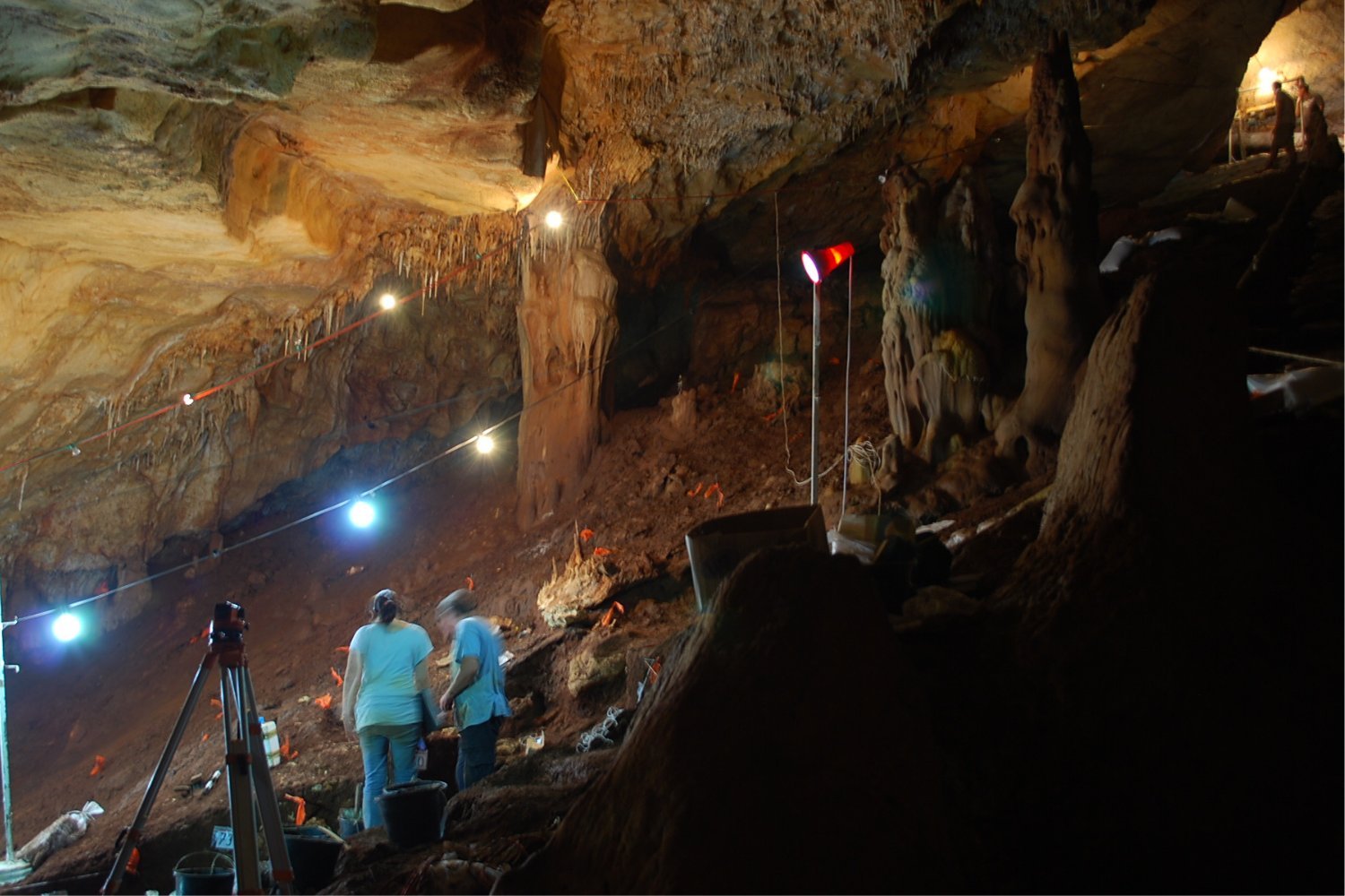 35,000-Year-Old Ritual Site Discovered Deep Within Israeli Cave