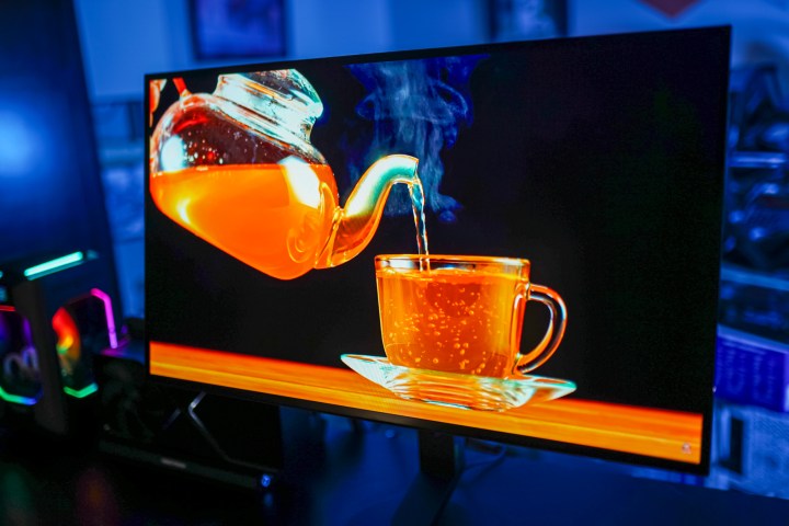 An OLED demo on the Sony InZone M10S.