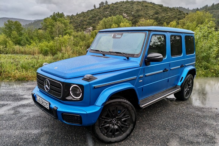 2025 Mercedes-Benz G580 front three quarter view.