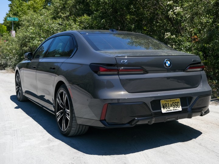 Rear and side of the BMW i7.