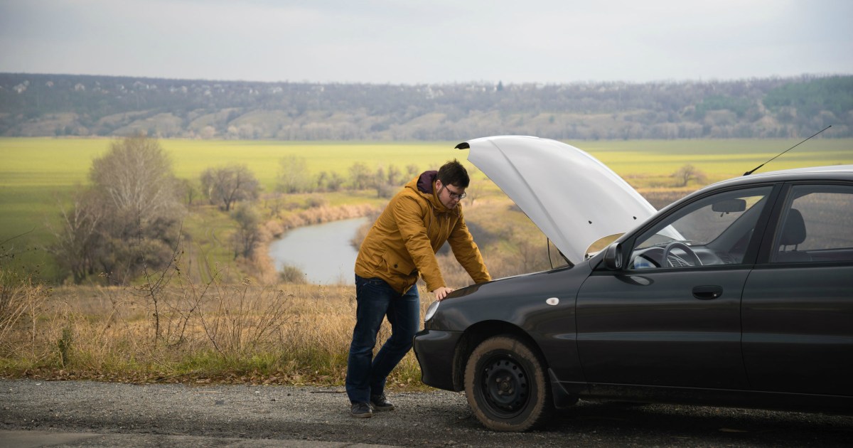 Essential Car Emergency Kit for Road Trips