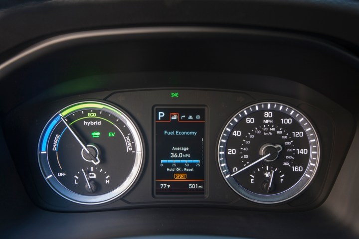 2018 Hyundai Sonata Hybrid Gauge Cluster