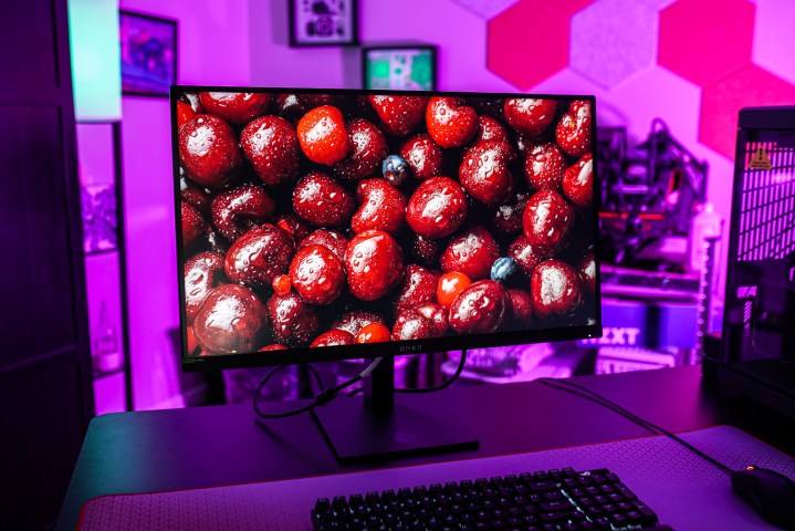 Image of cherries displayed on the HP Omen 27k.