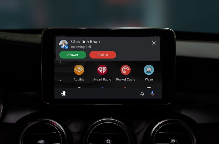 alt text: The updated Android Auto interface