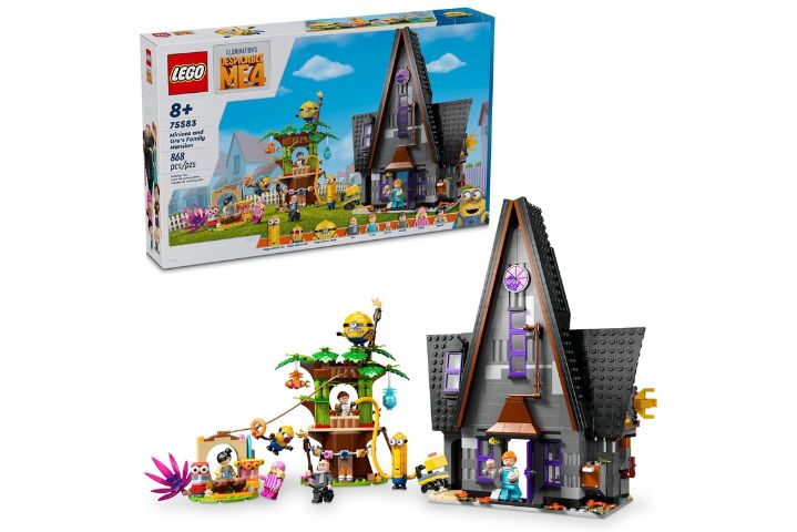 Despicable Me 4 Minions and Gru's Family Mansion Lego Set