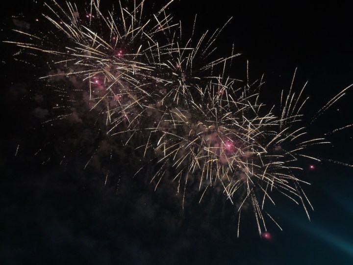 Fireworks photo captured on the Oppo Find X8 Pro