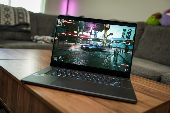 Cyberpunk 2077 running on the Asus ROG Zephyrus G16.