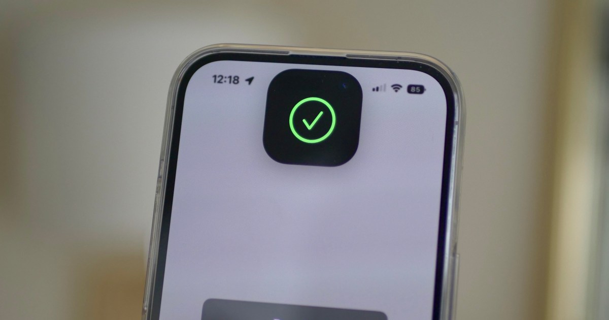 iPhone 17: Face ID Under the Display? New Patent Fuels Speculation