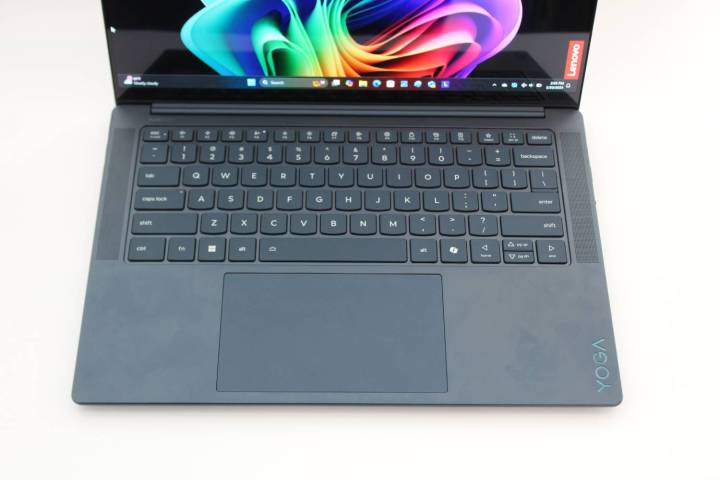 The keyboard on the Lenovo Yoga Slim 7x.