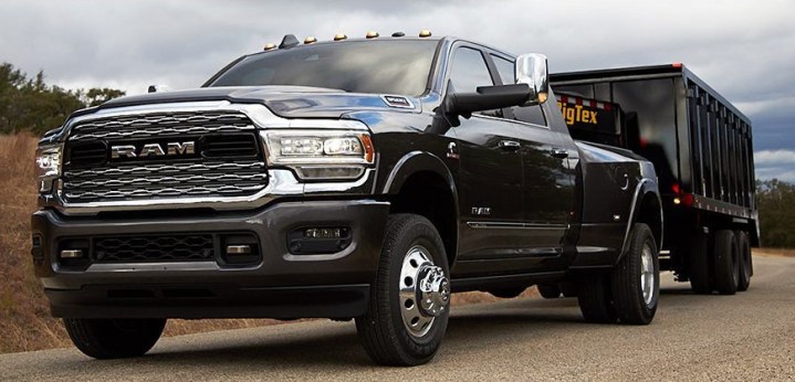 Alt text: A 2019 RAM HD 3500 truck featuring a 6.7L I6 Cummins Turbo Diesel engine, generating 400 horsepower and 1,000 lb.-ft. of torque.