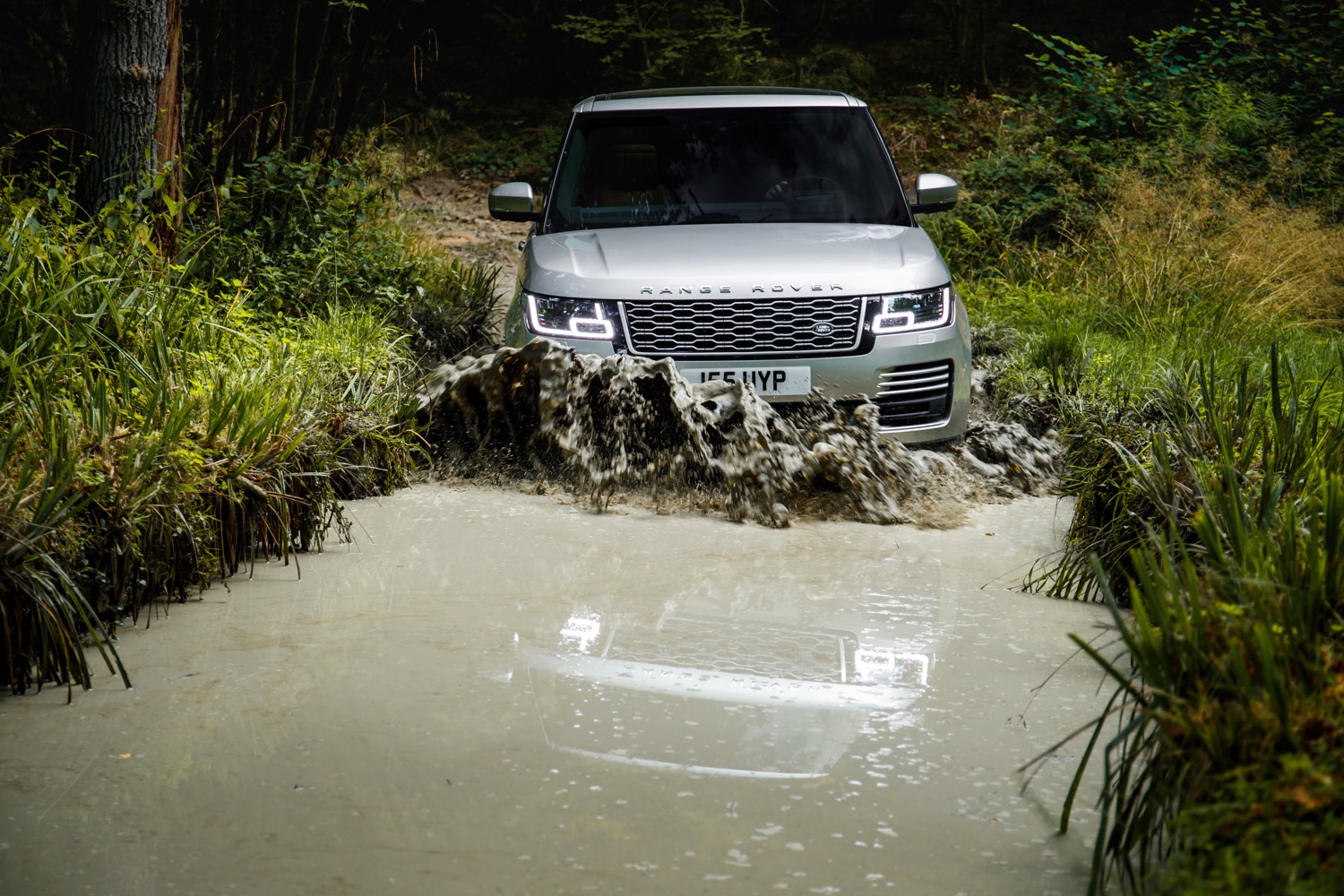 2019 Land Rover Range Rover P400e