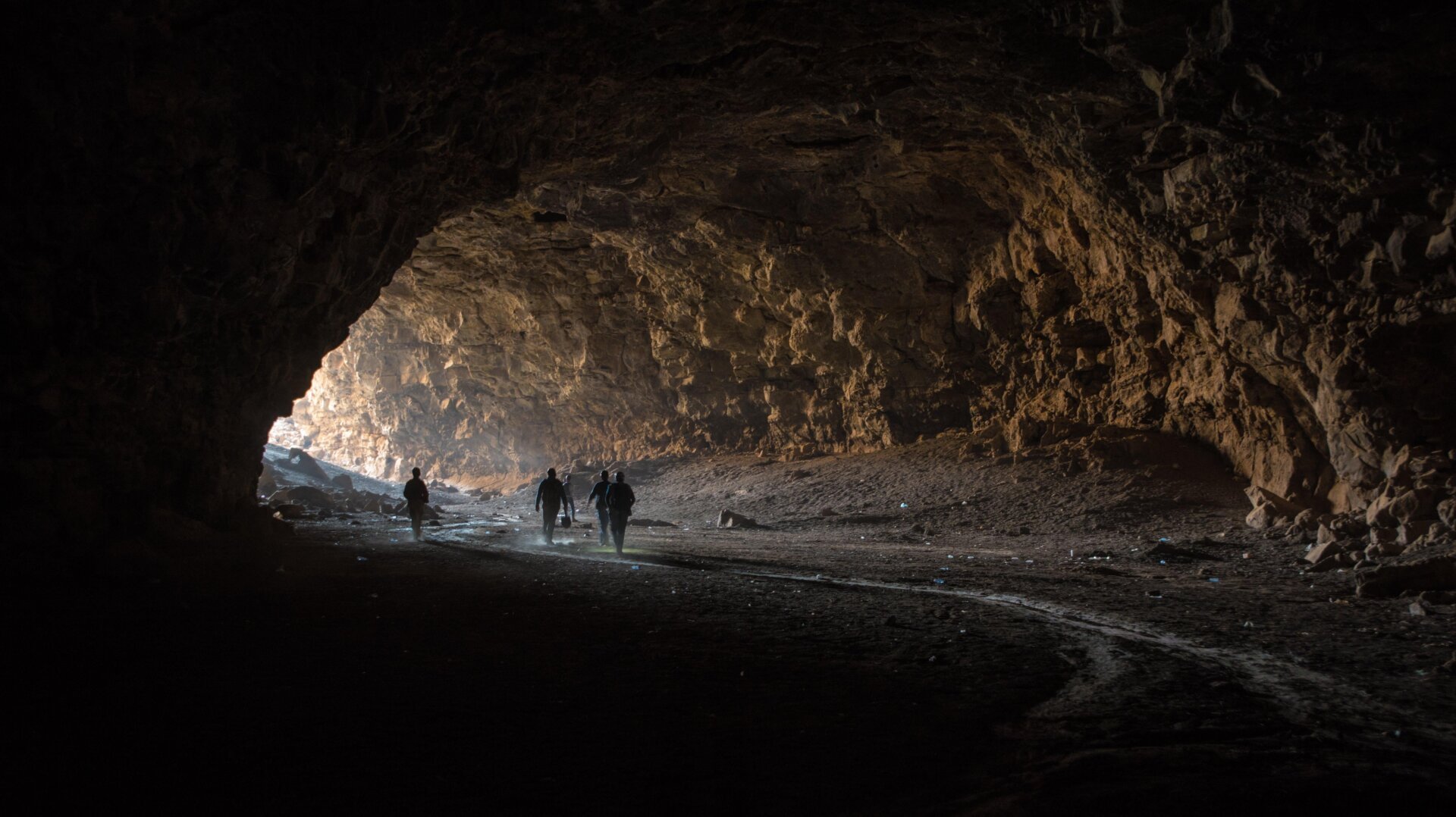 Ancient Humans Found Shelter in Saudi Arabian Lava Tube for Millennia