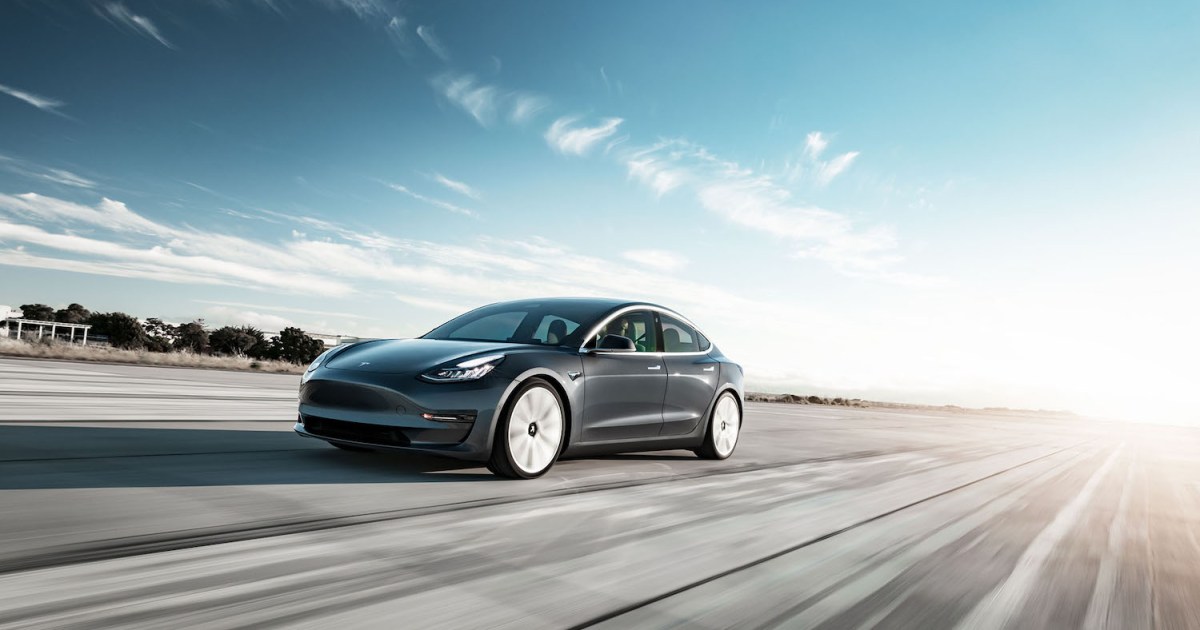 Tesla Autopilot vs. Full Self-Driving: Understanding the Differences