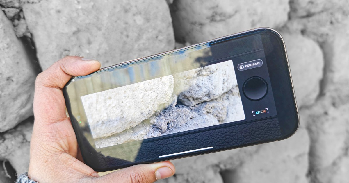 Recreating the Hasselblad XPAN Magic on iPhone with XP4N