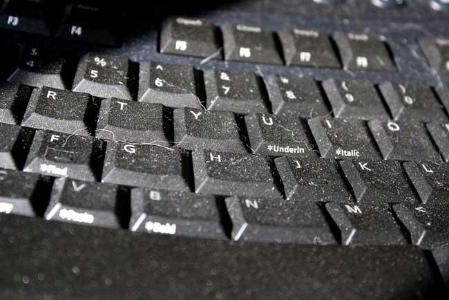 dirty-keyboard_dt