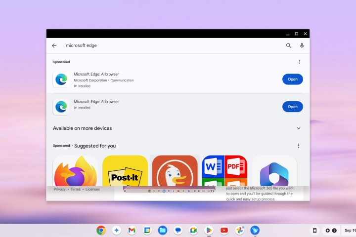 alt: A screenshot of a Chromebook installing Microsoft Edge from the Google Play Store.