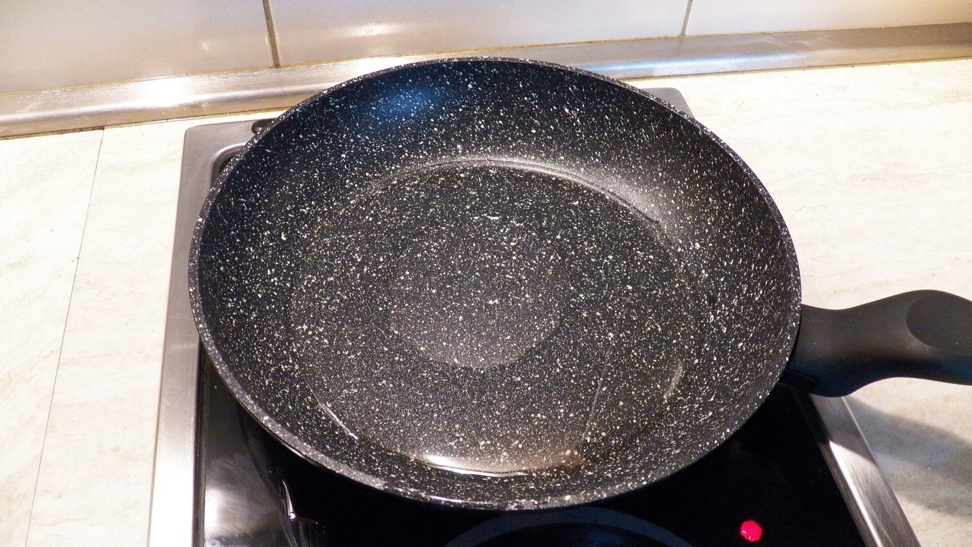 Unmasking the Sticky Truth: Why Food Clings to Non-Stick Pans