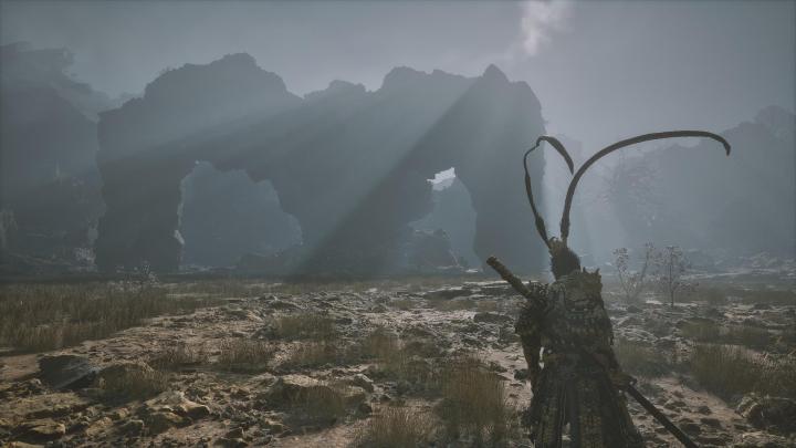 The player faces off against a Giant Shigandang mountain golem.