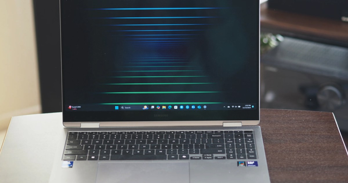 Samsung Galaxy Book5 Pro 360 vs. MacBook Air 15: A Close Contest