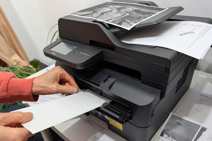 Envelope Printing Challenges with Brother MFC-L2900DW