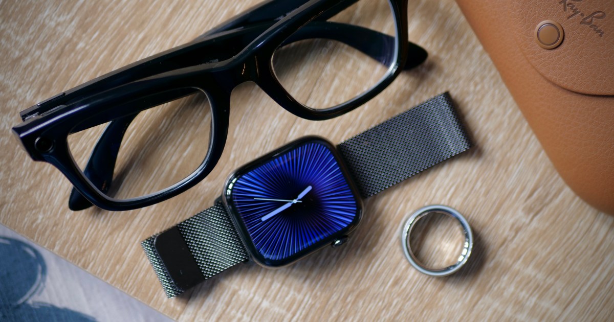 3 Wearables That Defined 2024: Smart Glasses, Watches, and Rings