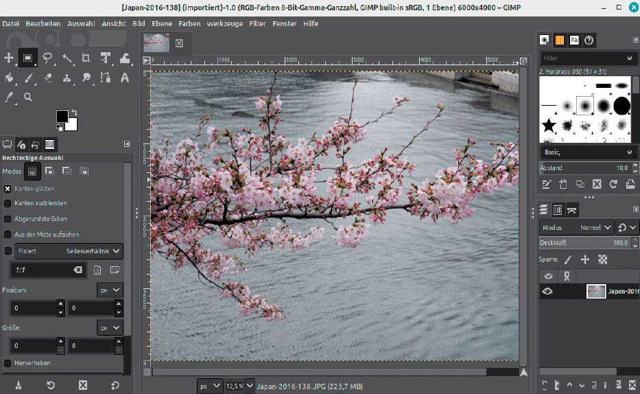 Image editing: Gimp can also be used to edit photos, but the program’s strengths lie in complex graphics with multiple layers and masks.