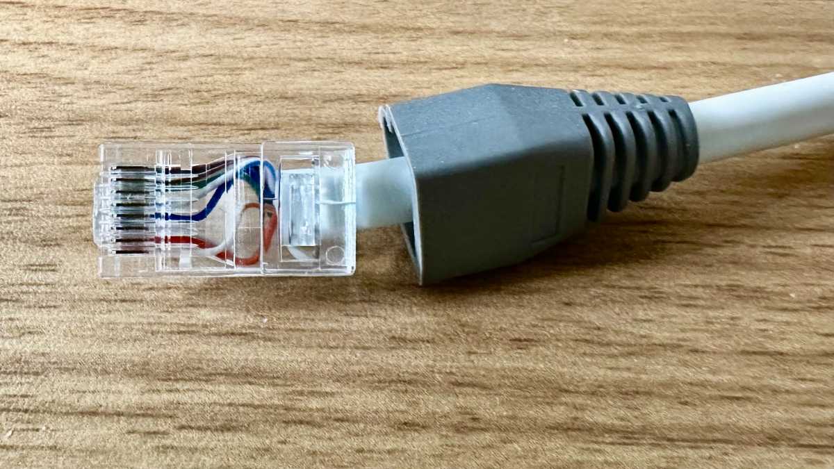 Wiring an RJ45 connector