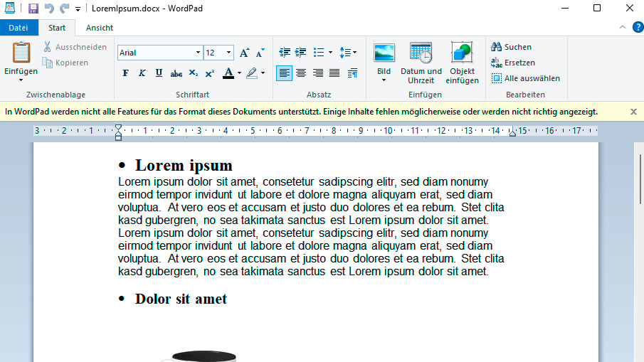 WordPad is still available: This small word processor fulfills basic requirements and can open common document formats – often with formatting loss.