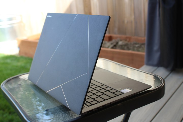 The lid of the Zenbook S 14.