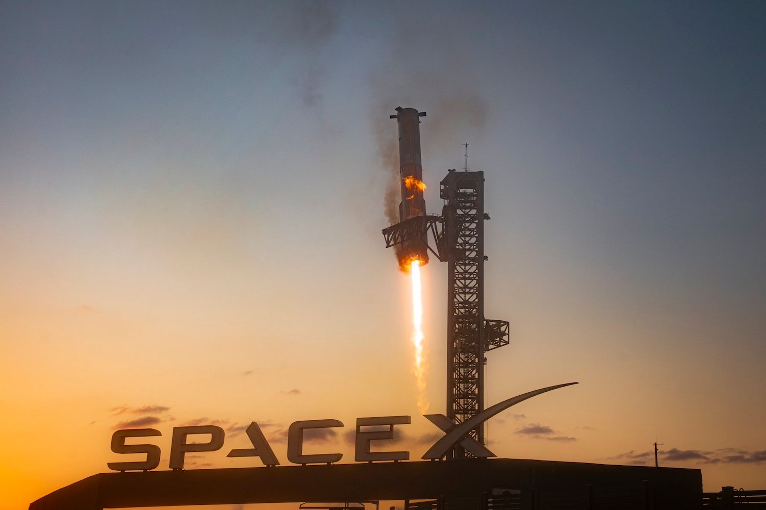 SpaceX Aims for Full Starship Reusability with Mid-Air Upper Stage Catch