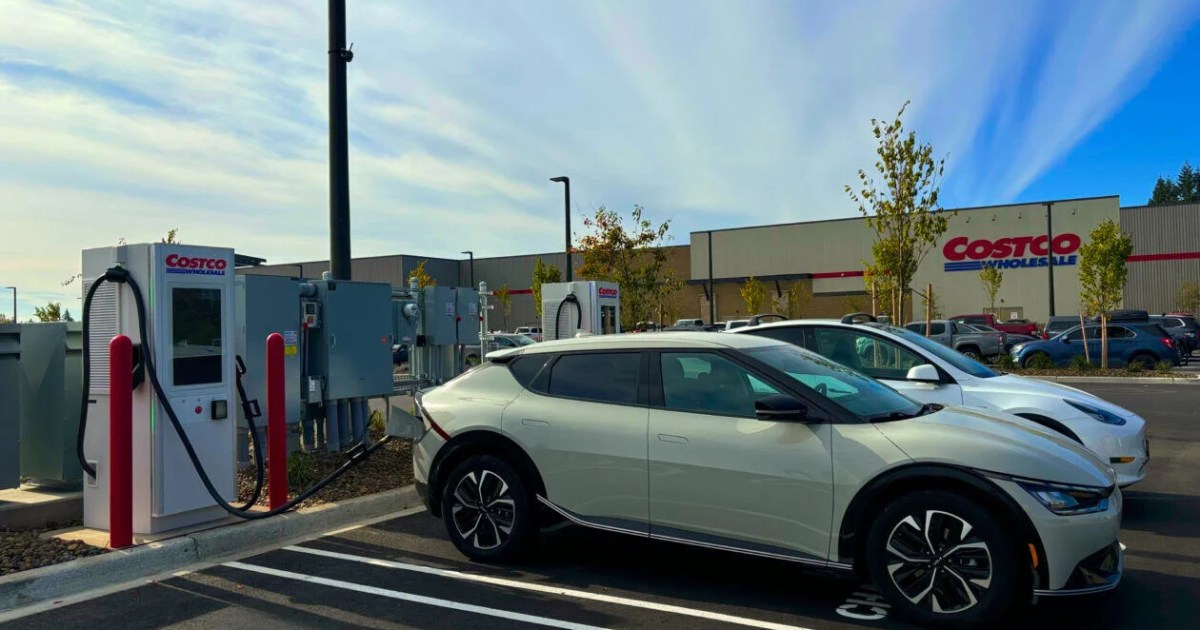 Costco Re-Enters US EV Charging Market with Branded Fast Charger