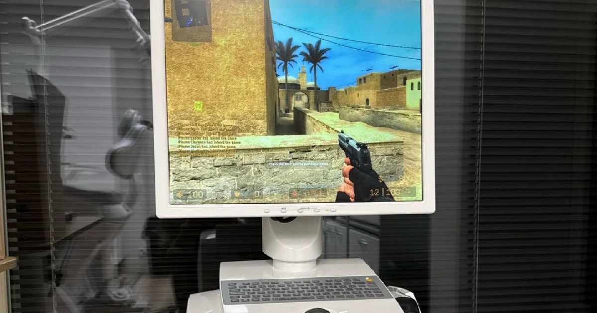 Gaming on a Dental Scanner: Counter-Strike at 700 FPS