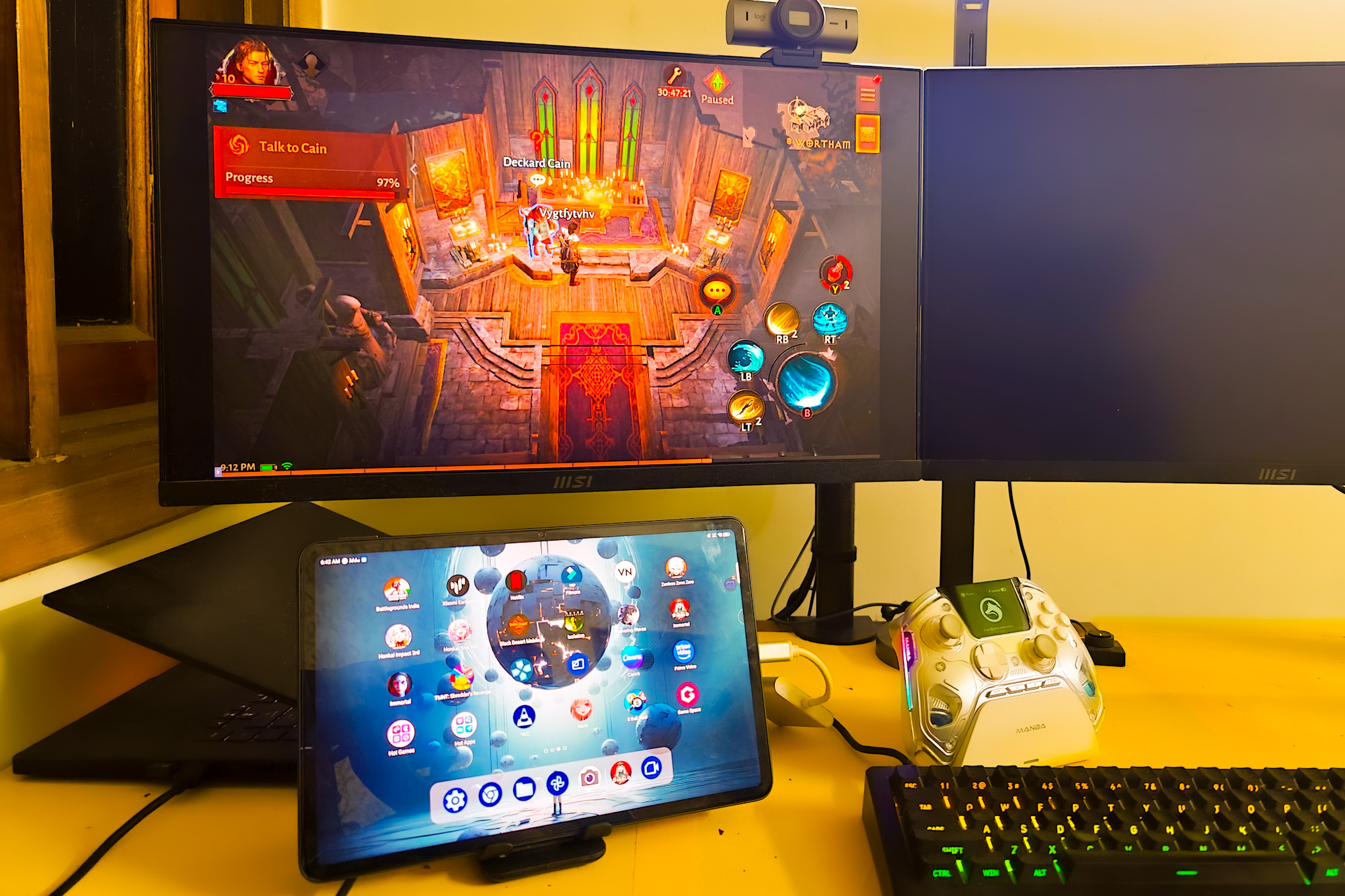 alt: The Red Magic Nova tablet connected to a monitor, displaying a game.