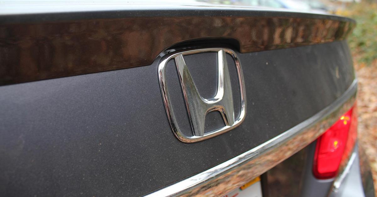 Honda Recalls Over 300,000 HR-Vs and Accords for Seat Belt Issue