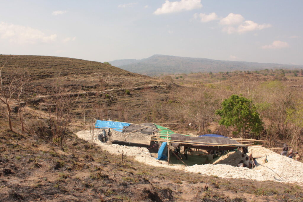 The Mata Menge excavation in 2014.