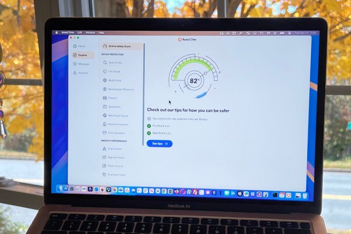 Avast One is open on a MacBook Air.