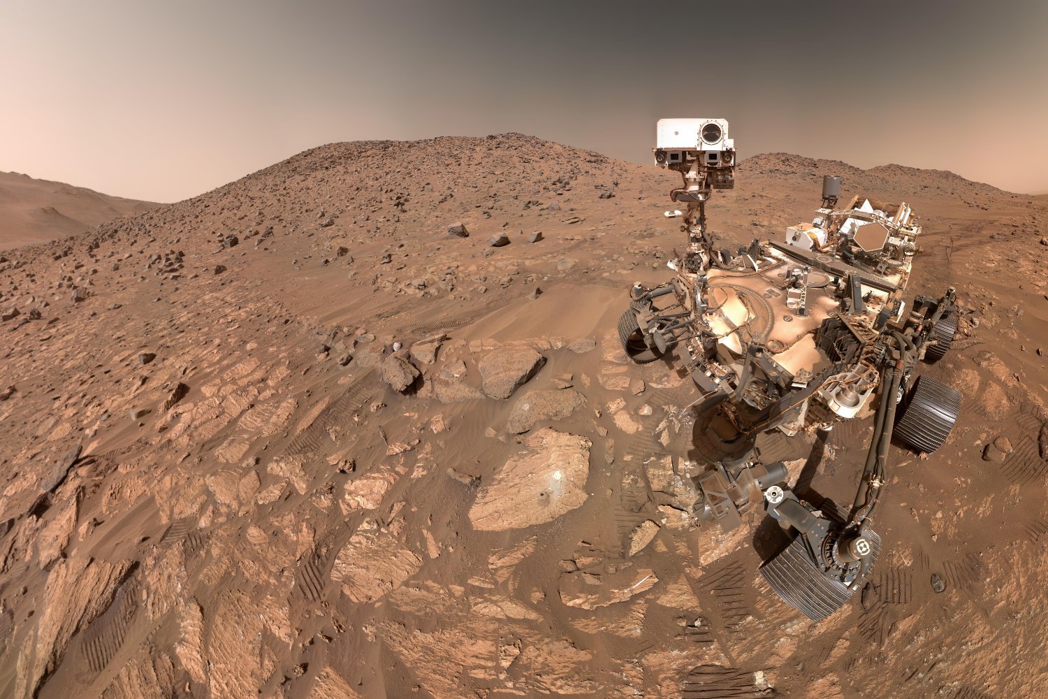 Martian Rovers Face Challenging Terrain on the Red Planet