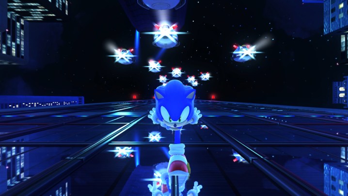 Sonic runs down a building in Sonic X Shadow Generations.