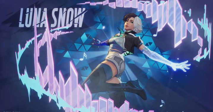 Luna Snow posing in Marvel Rivals.