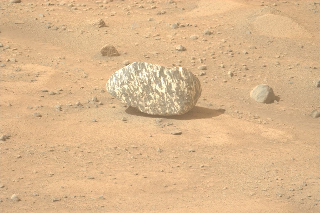 Unraveling the Mystery of the Zebra Rock on Mars