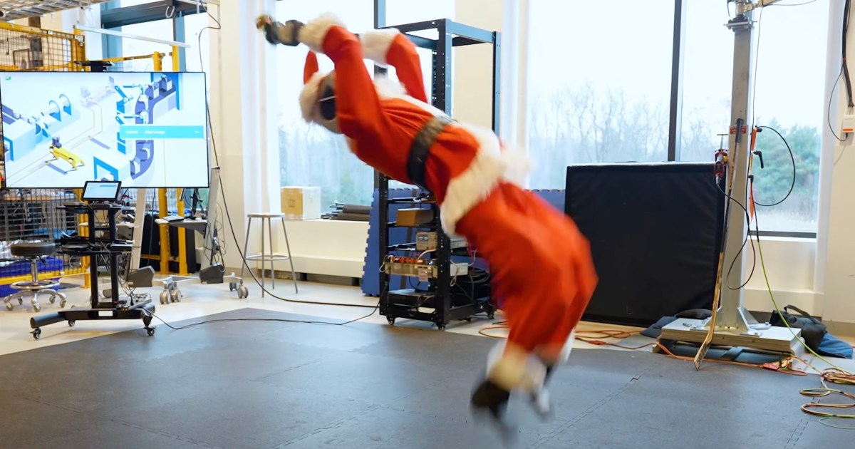 Atlas Robot's Festive Flip: A Holiday Greeting from Boston Dynamics