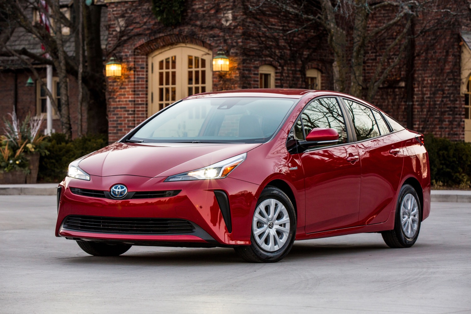 2020 Toyota Prius Pricing and Specs