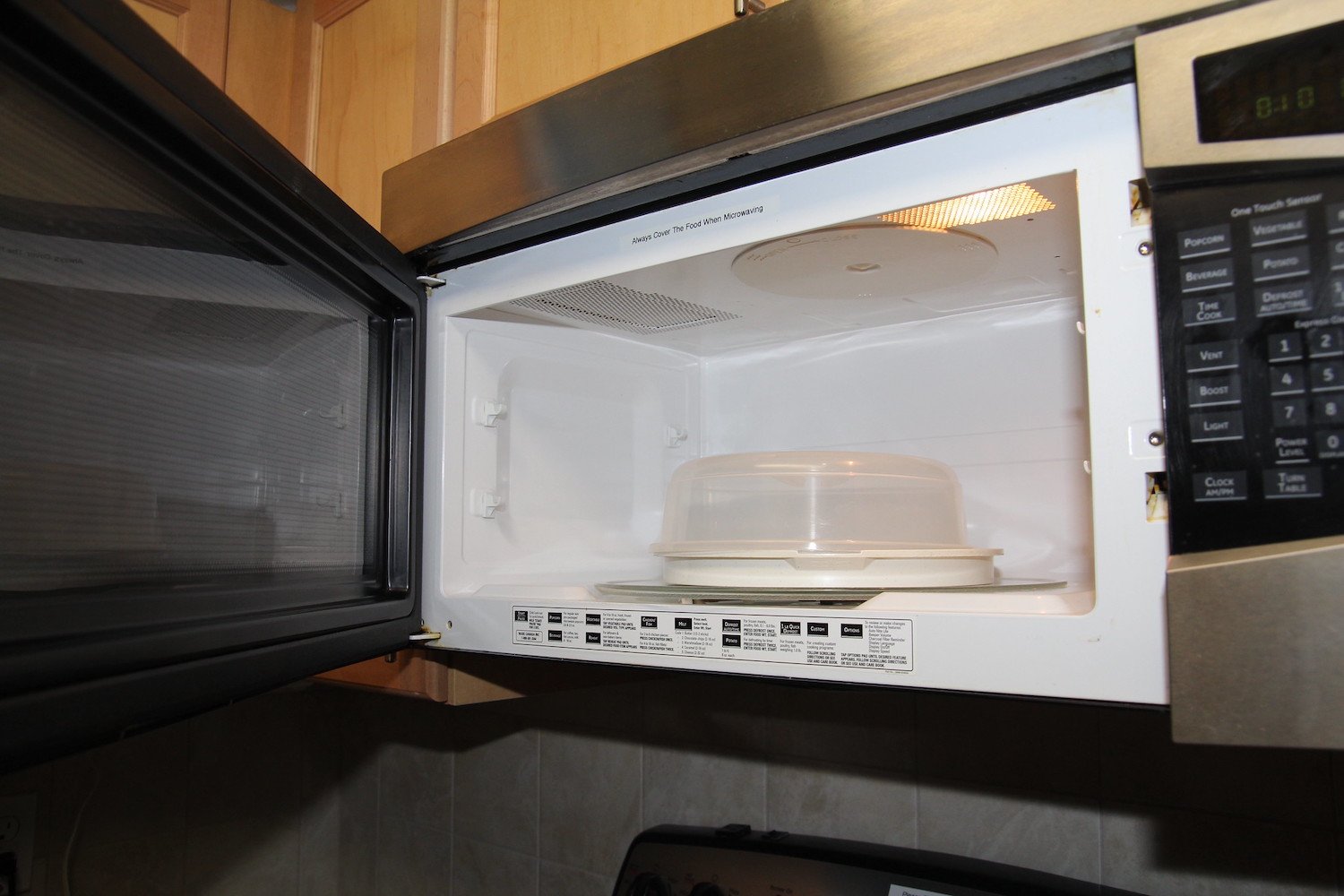 Microwaves: A Breeding Ground for Resilient Bacteria