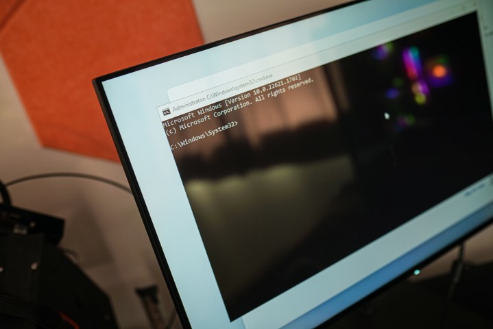 alt text: The command prompt displayed on a screen during a Windows 11 installation process.