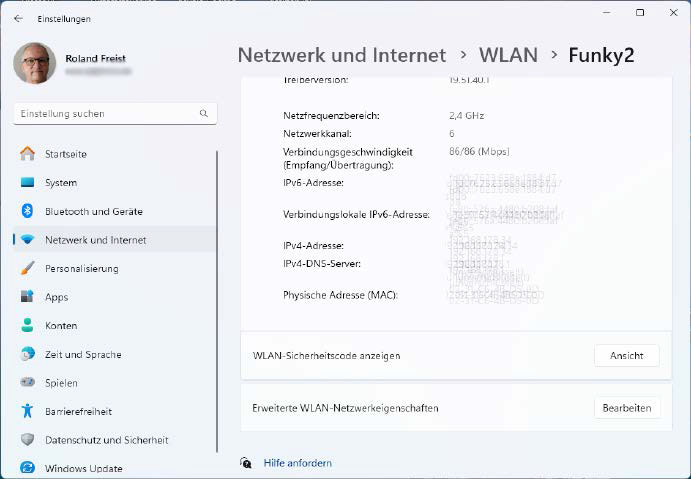 alt text: A screenshot of the Windows Wi-Fi settings displaying the security key (password) for the currently connected network.