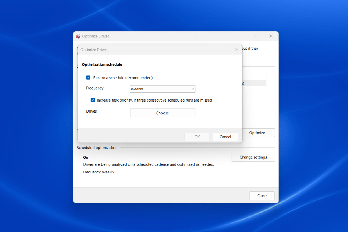 alt text: Schedule regular optimization for your SSDs in Windows to clear unused blocks, improving write speeds and overall performance. Set the frequency to weekly or as needed.