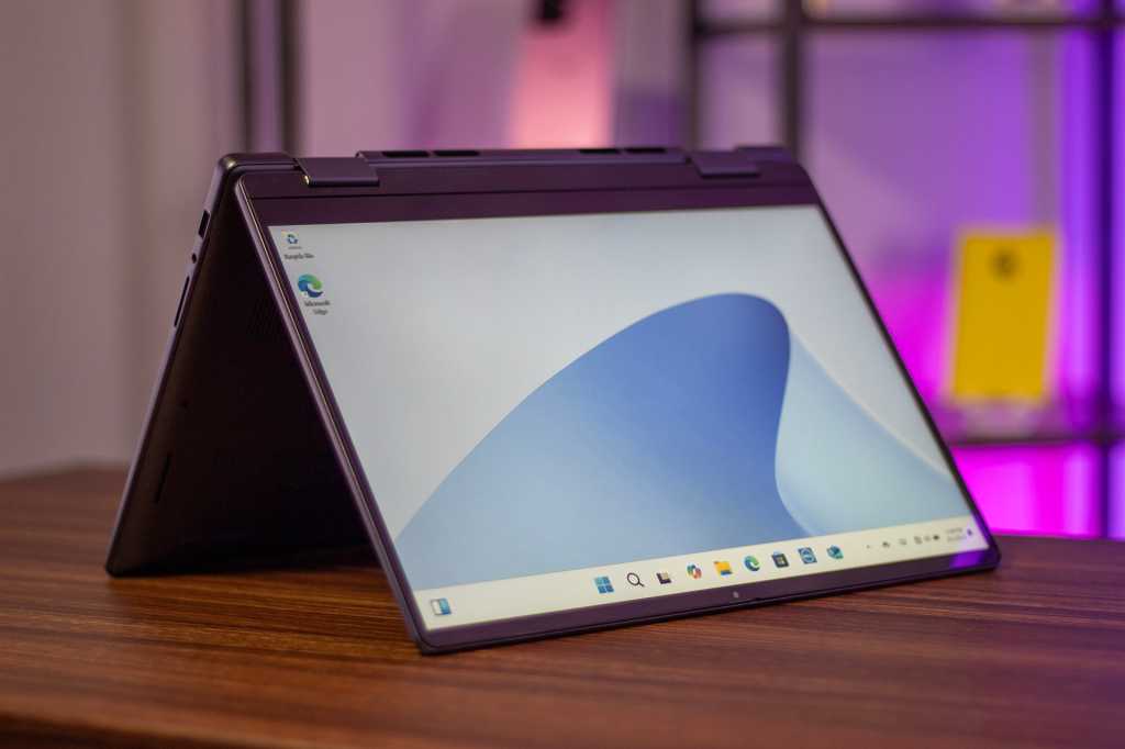 Dell Inspiron 14 2-in-1 Review: A Speedy Laptop Held Back by Dim Display and Battery