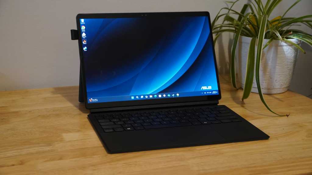 Asus ProArt PZ13 Review: A Chic, Long-Lasting 2-in-1 That Shines as a Tablet